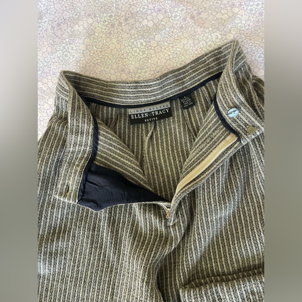 Ellen Tracy Olive Green & Cream Corduroy Pants Size 4 Petite